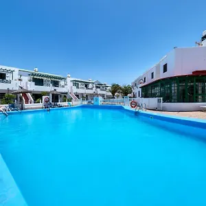  Сasa de vacaciones La Vela Azul -pool & Tennis - Free Ac &good Wifi- Smart Tv España